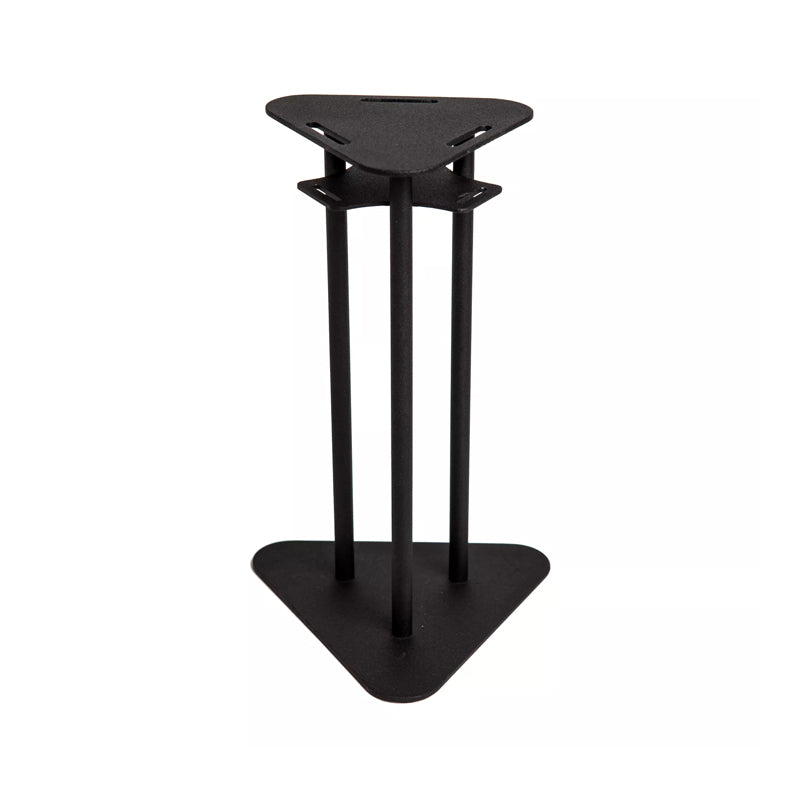 Aduro Peissett proline 3 består av kost, spade og ildraker